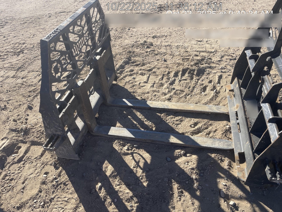 2021 PALADIN 48" Pallet Forks - Paladin