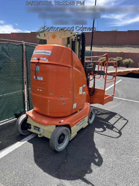 2022 JLG 26E