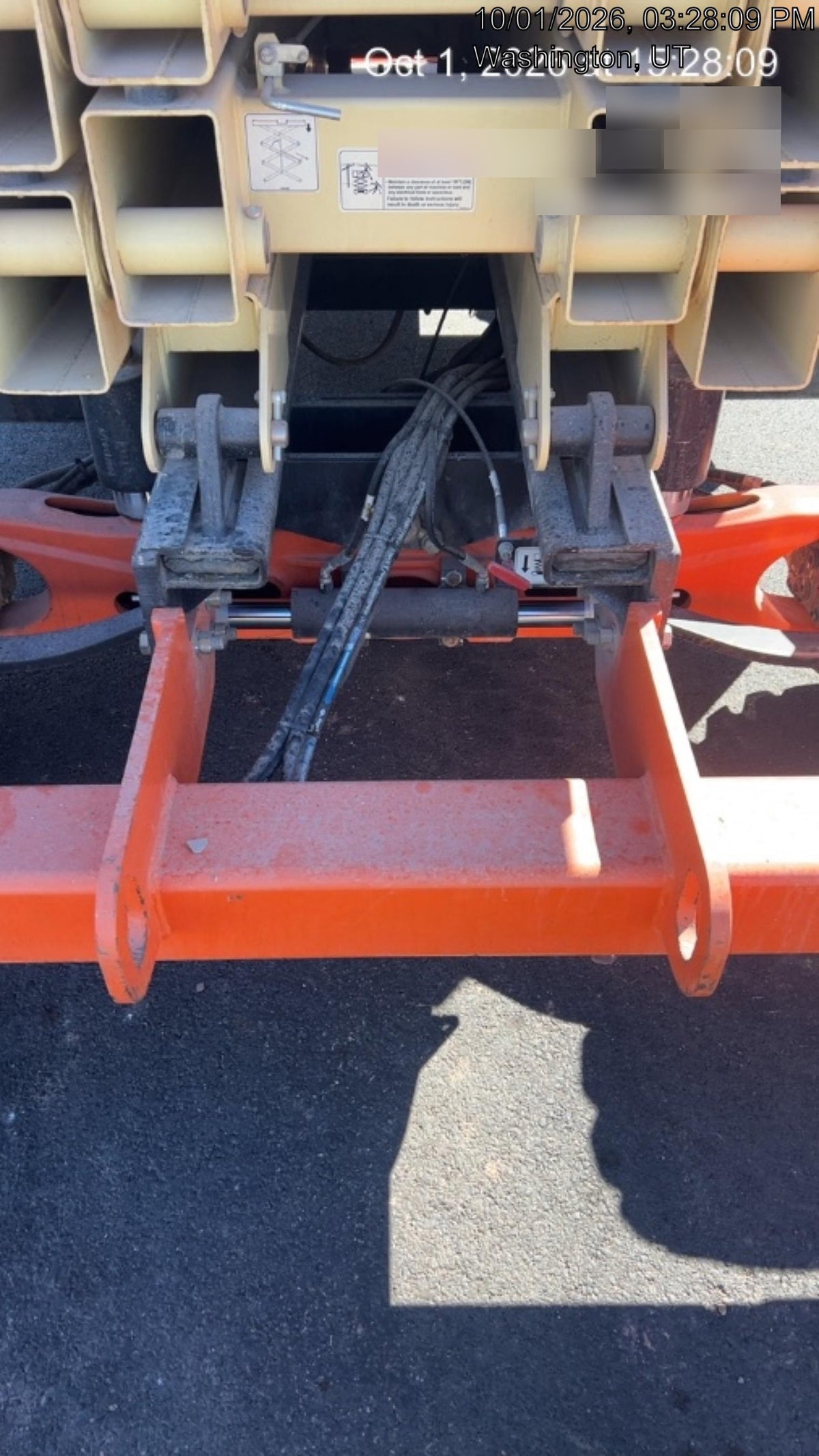 2020 JLG 430LRT