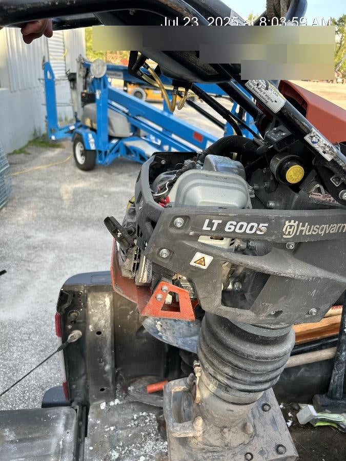 2024 HUSQVARNA LT6005
