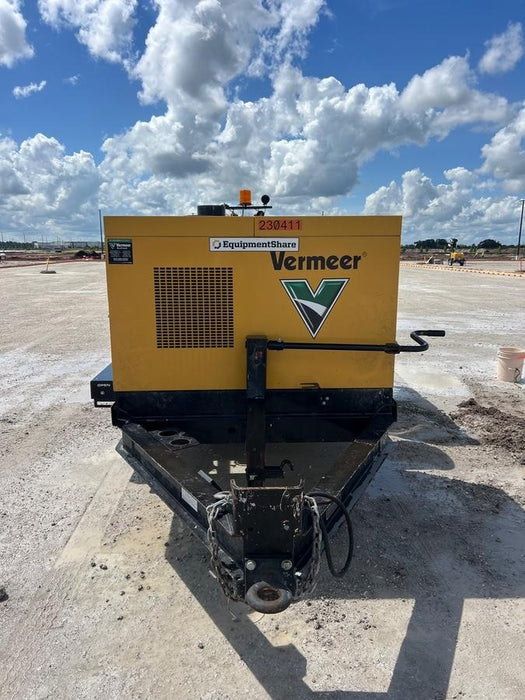 2022 Vac-Tron LP573XDT T4 Koehler Diesel Engine, 500 Gallon Debris Tank, x2 100 Gallon Water Tanks