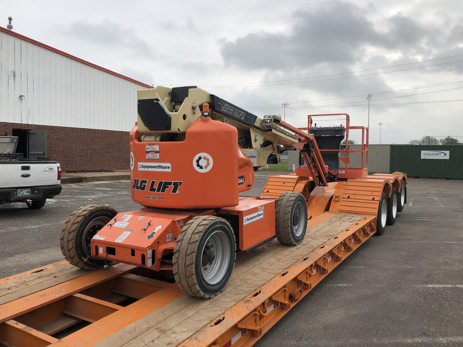 2019 JLG E450AJ