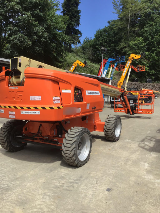 2020 JLG 660SJ