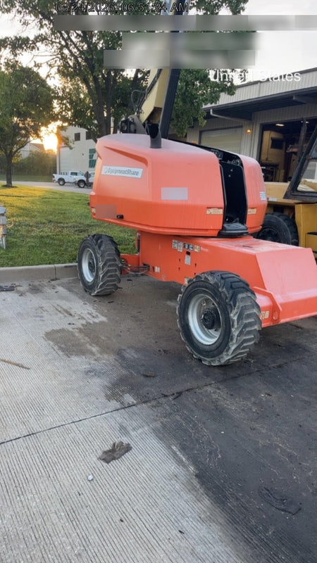 2019 JLG 460SJ