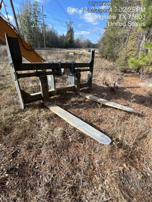 2025 JOHN DEERE 96" Loader Fork Carriage - John Deere