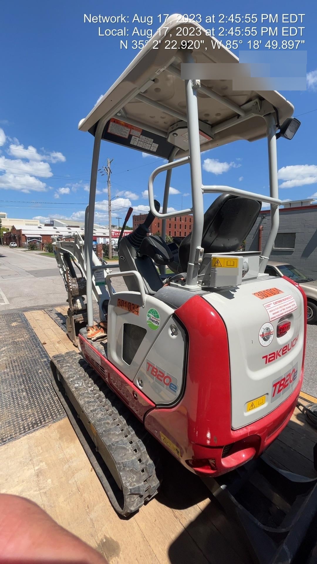 2023 TAKEUCHI TB20e