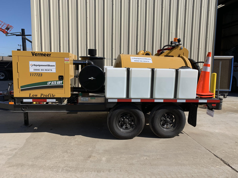2020 Vac-Tron LP573XDT Tier 4 Kohler Diesel Engine, 500 Gallon Debris Tank w/ Hydraulic Tilt, two (2) 100 Gallon Water Tanks, Low Profile Torsion Axles (12,000 GVWR), Manual Jack Trailer