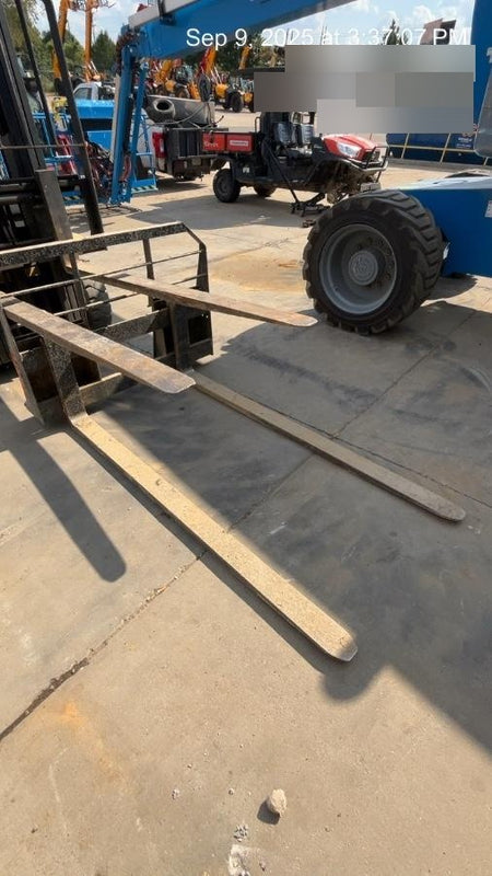 2025 ARROW MATERIAL HANDLING F5100CB - 72"