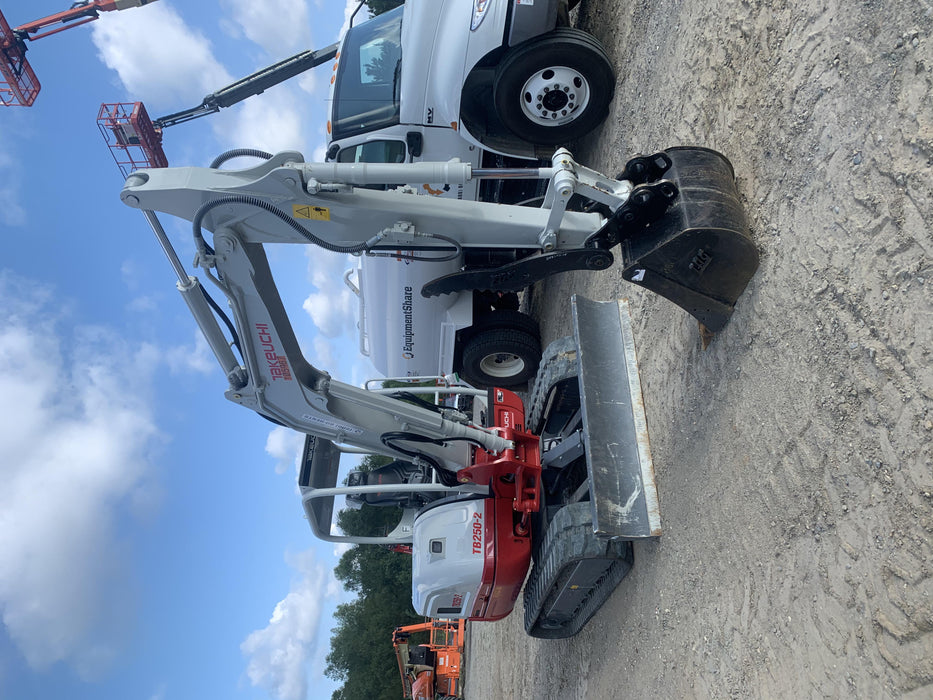 2020 TAKEUCHI TB250-2