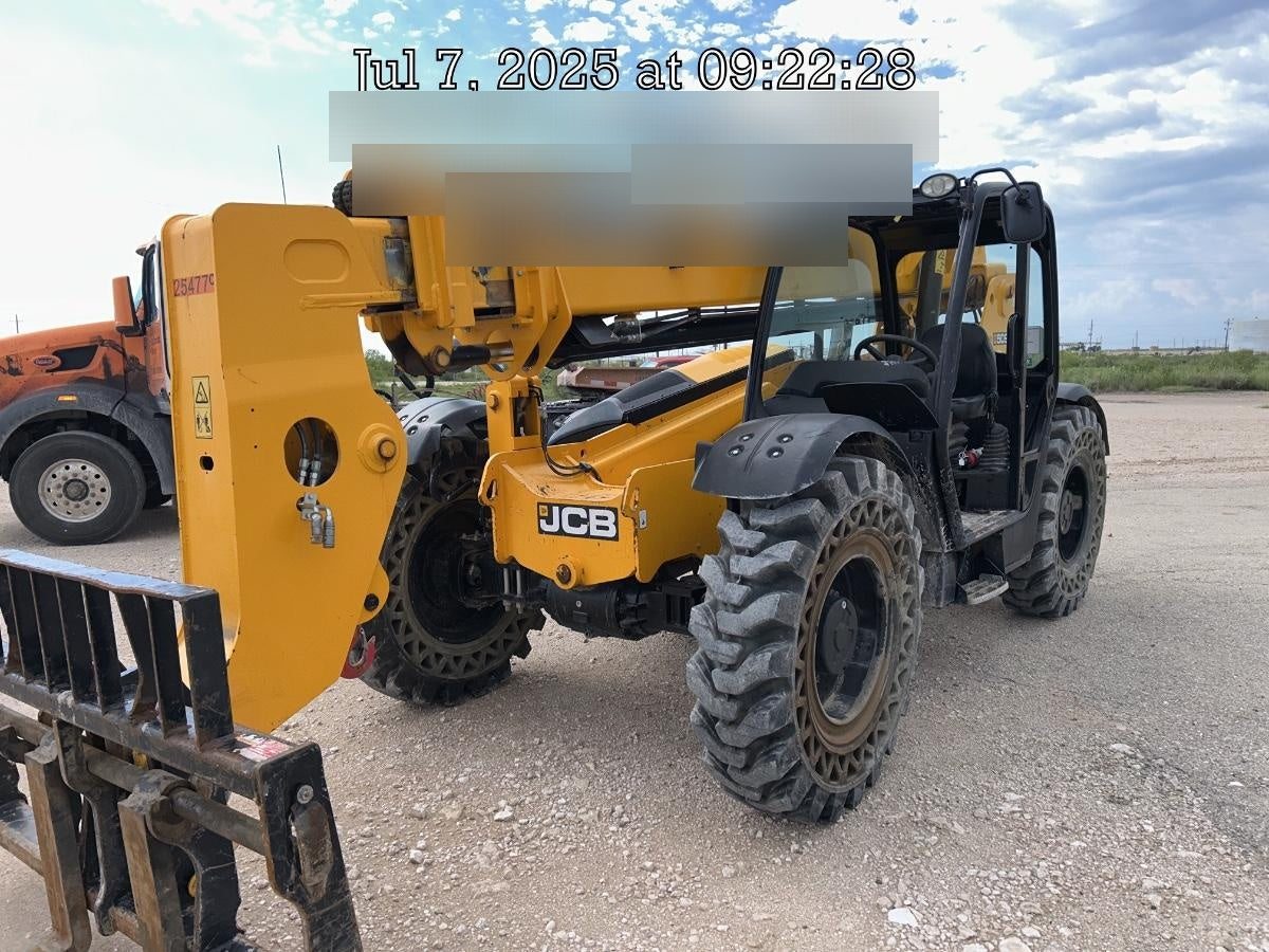 2022 JCB 509-42