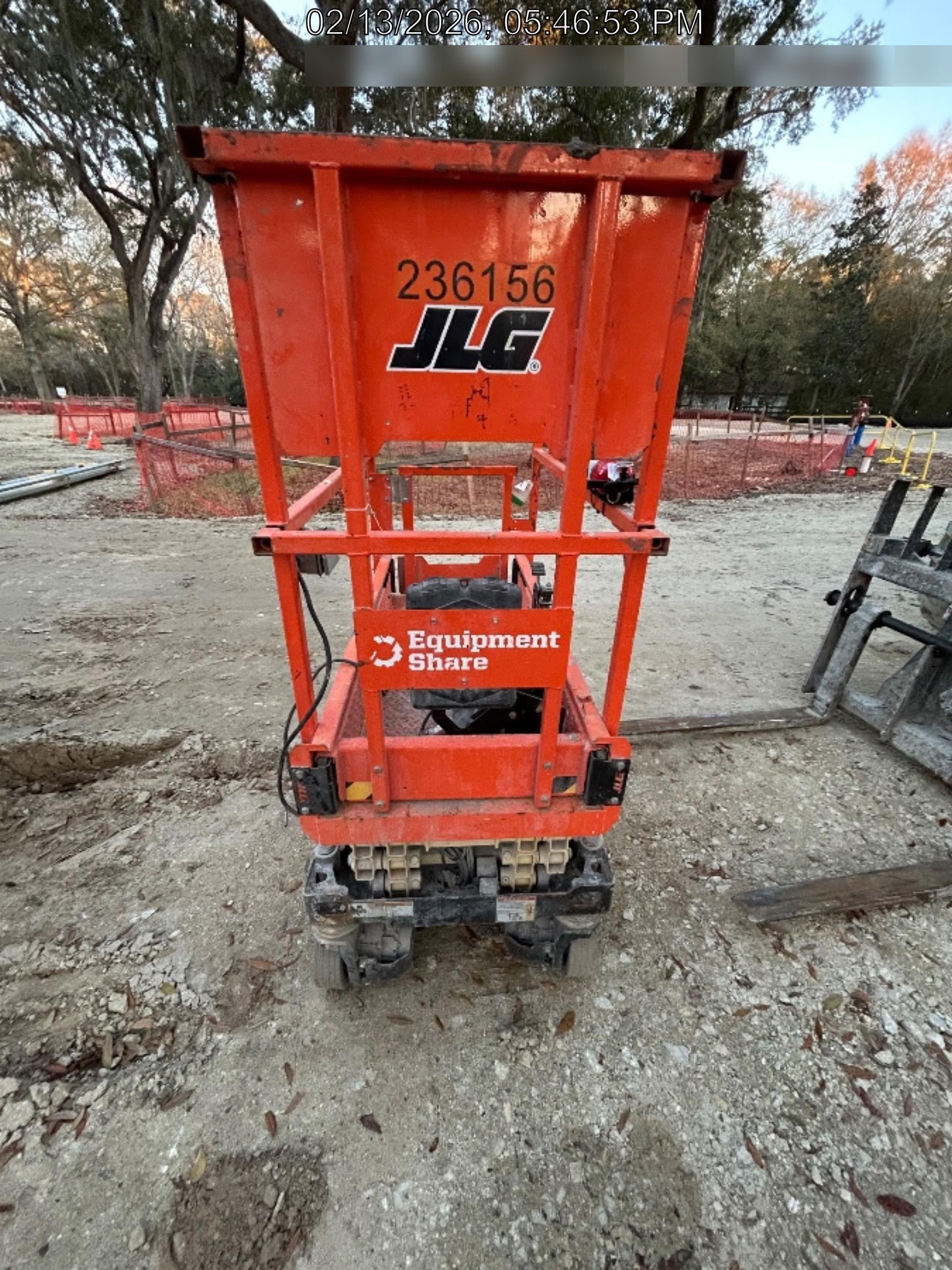 2022 JLG ES1330L