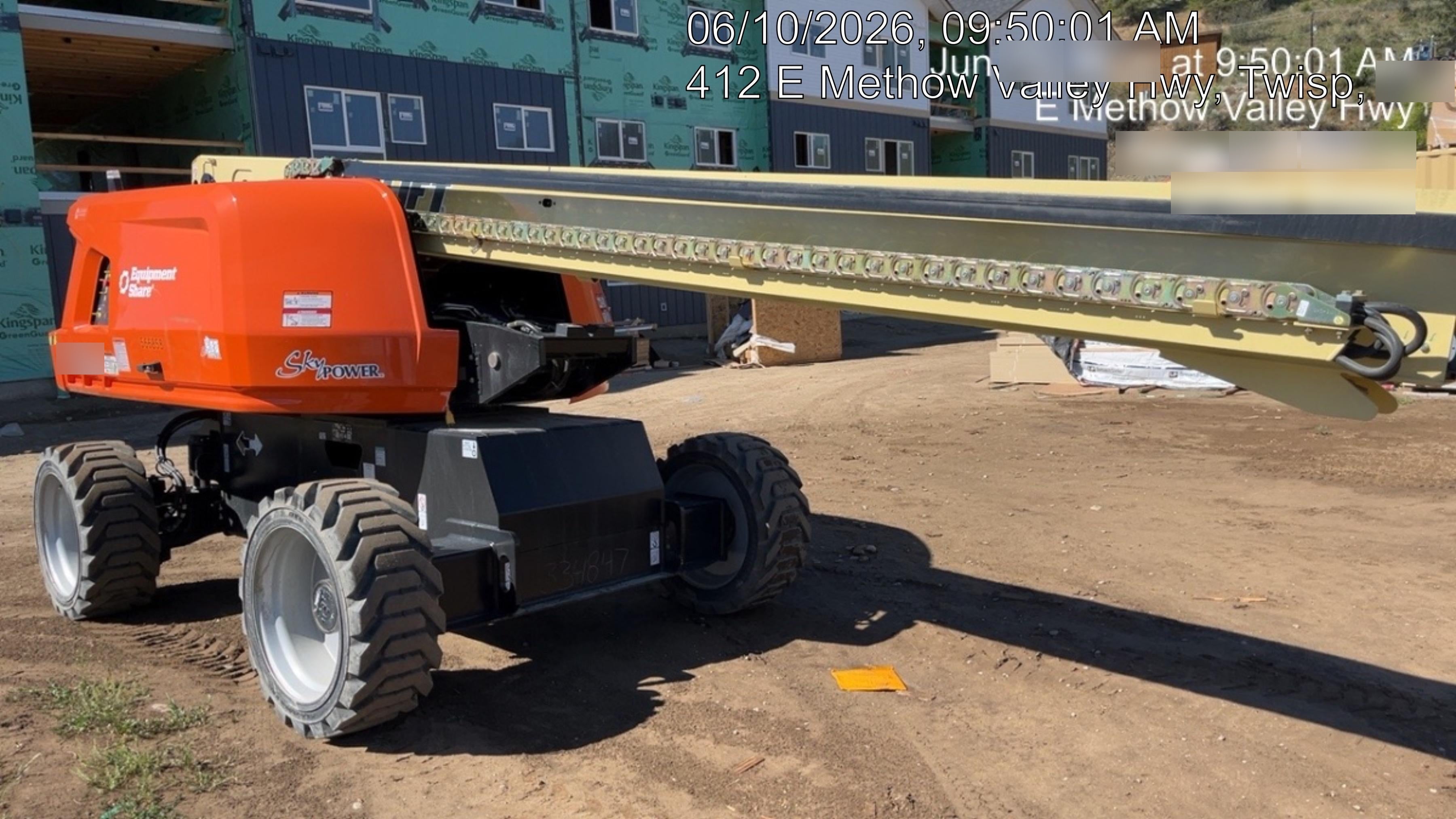 2025 JLG 660SJ