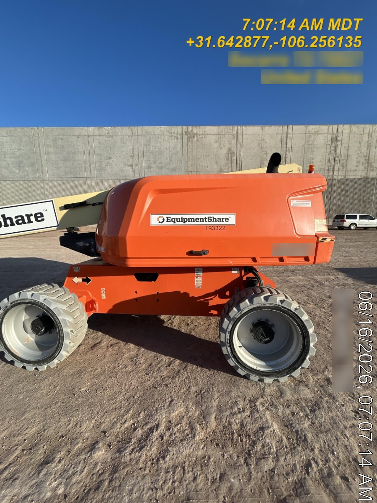 2021 JLG 600S