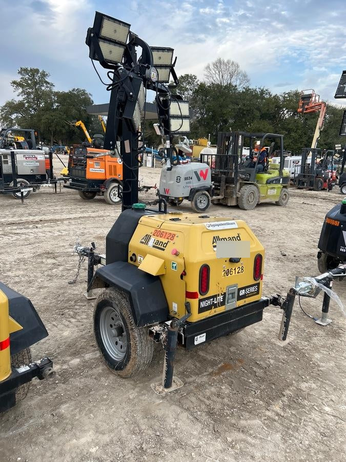 2022 Allmand NLV3GR (4) LED Light Fixture 350W, 23' Vertical Mast, 3kW Prime, Towable, Deep Sea L401, Leveling Jacks, Yanmar T4F 5.8hp