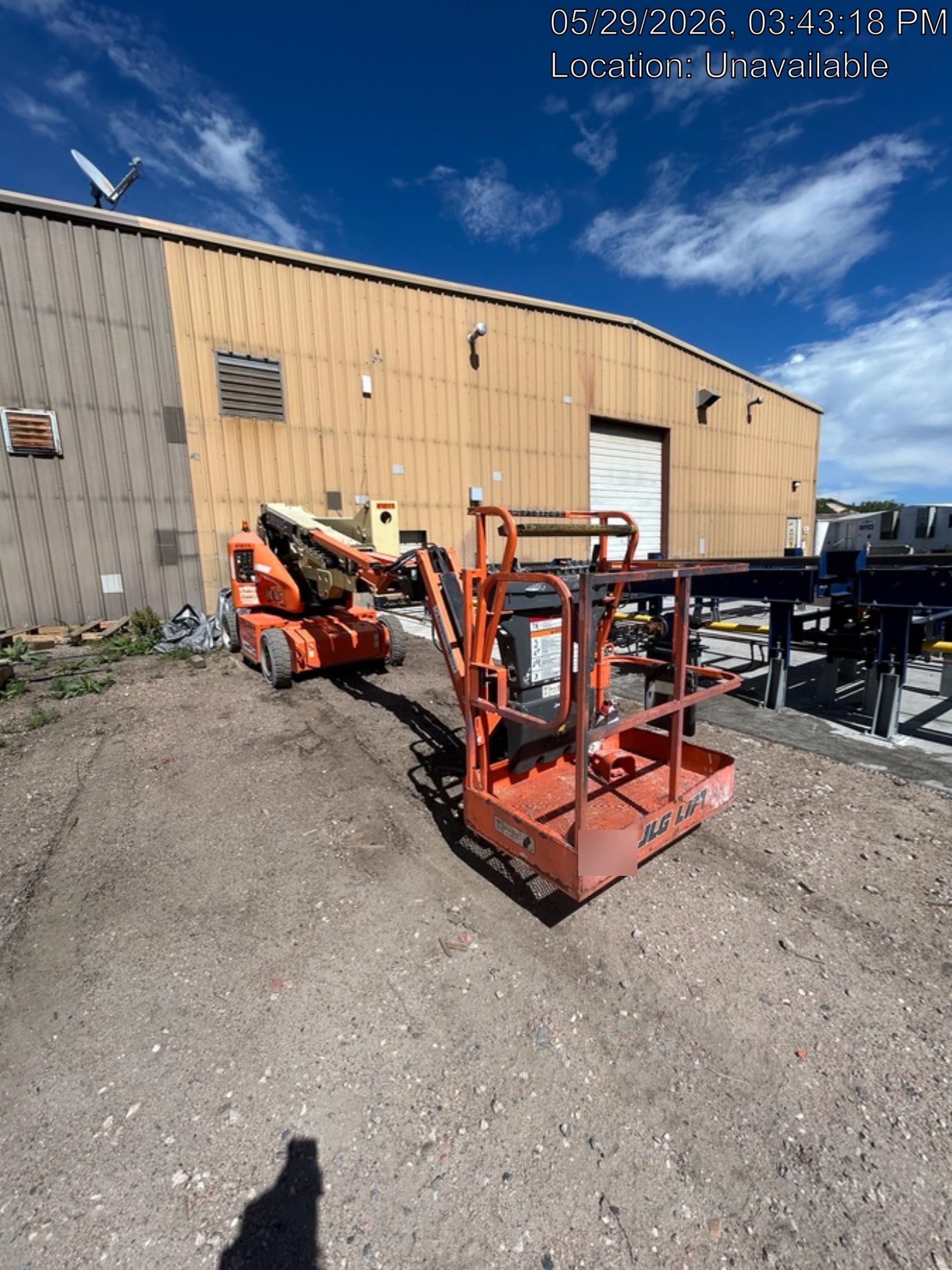 2019 JLG E400AJPN