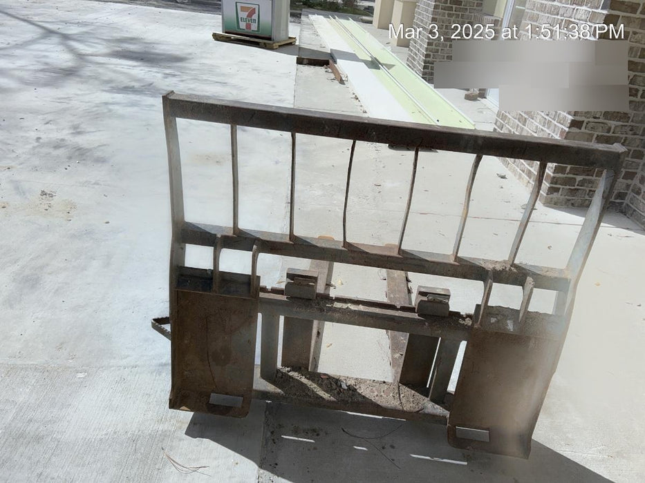 2019 PALADIN 48" Pallet Forks - Paladin