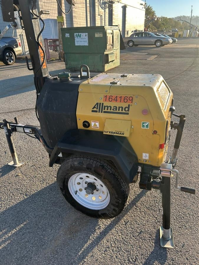 2021 Allmand NLV3GR (4) LED Light Fixture 350W, 23' Vertical Mast, 3kW Prime, Towable, Deep Sea L401, Leveling Jacks, Yanmar T4F 5.8hp