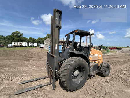 2017 CASE 586H