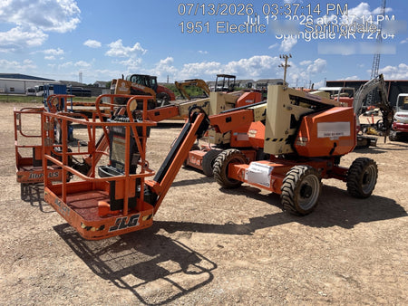 2022 JLG 340AJ