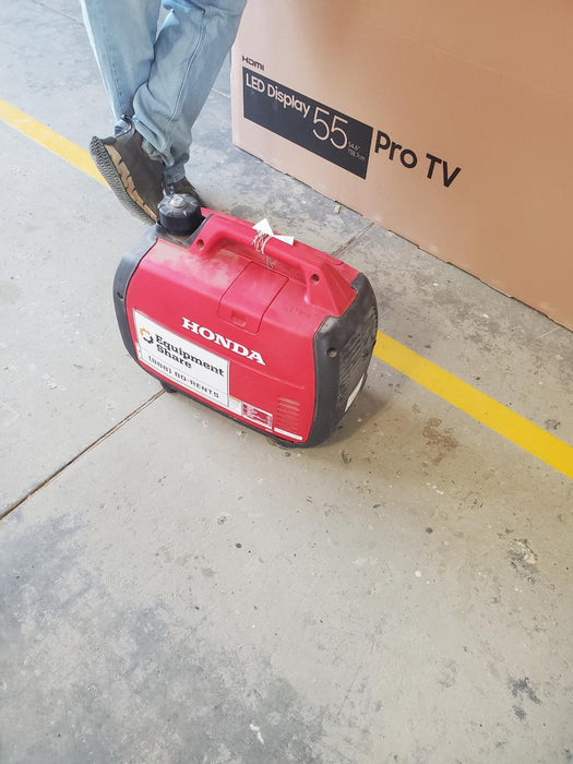 2019 HONDA EU2200i