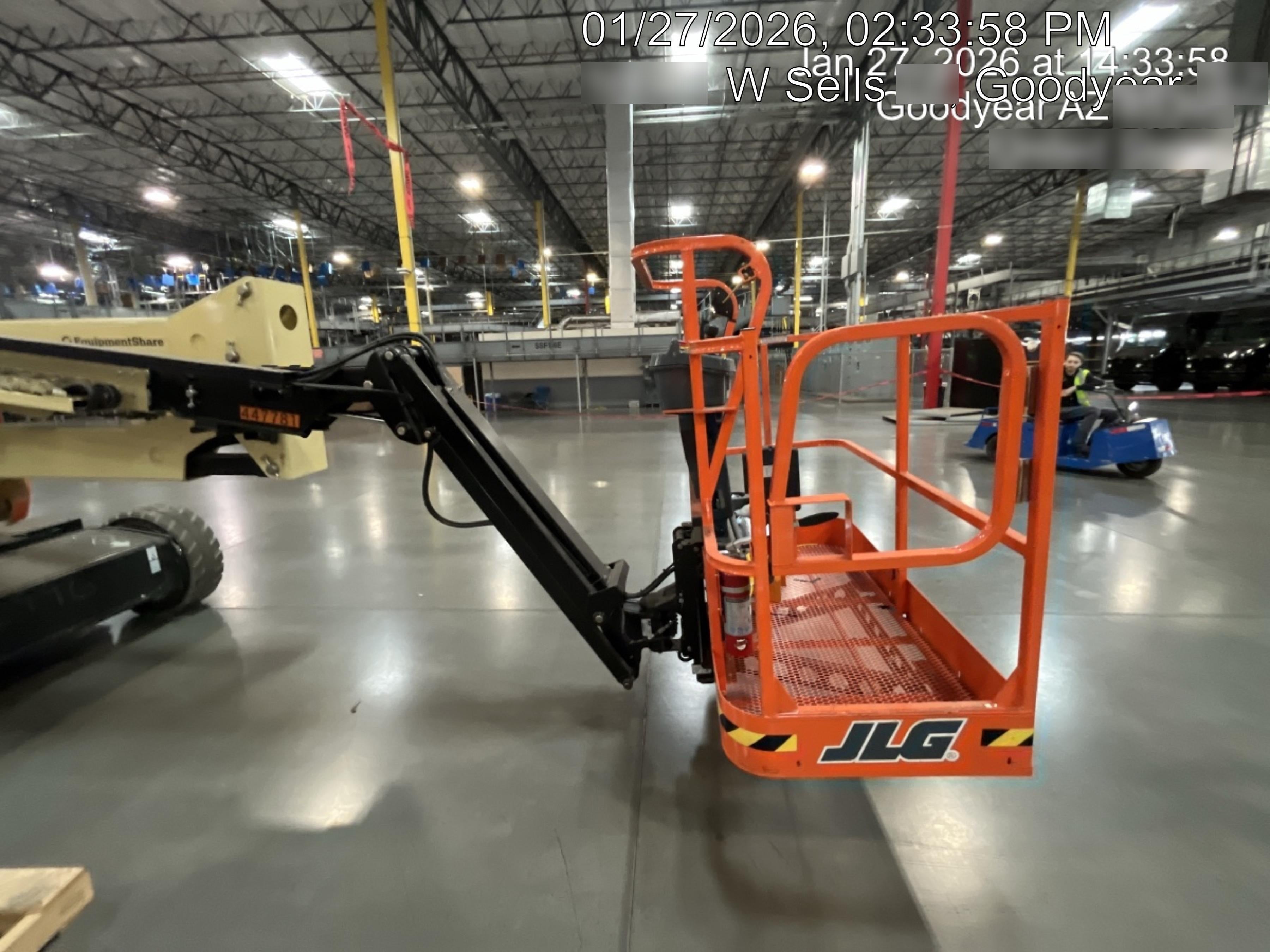 2024 JLG E450AJ