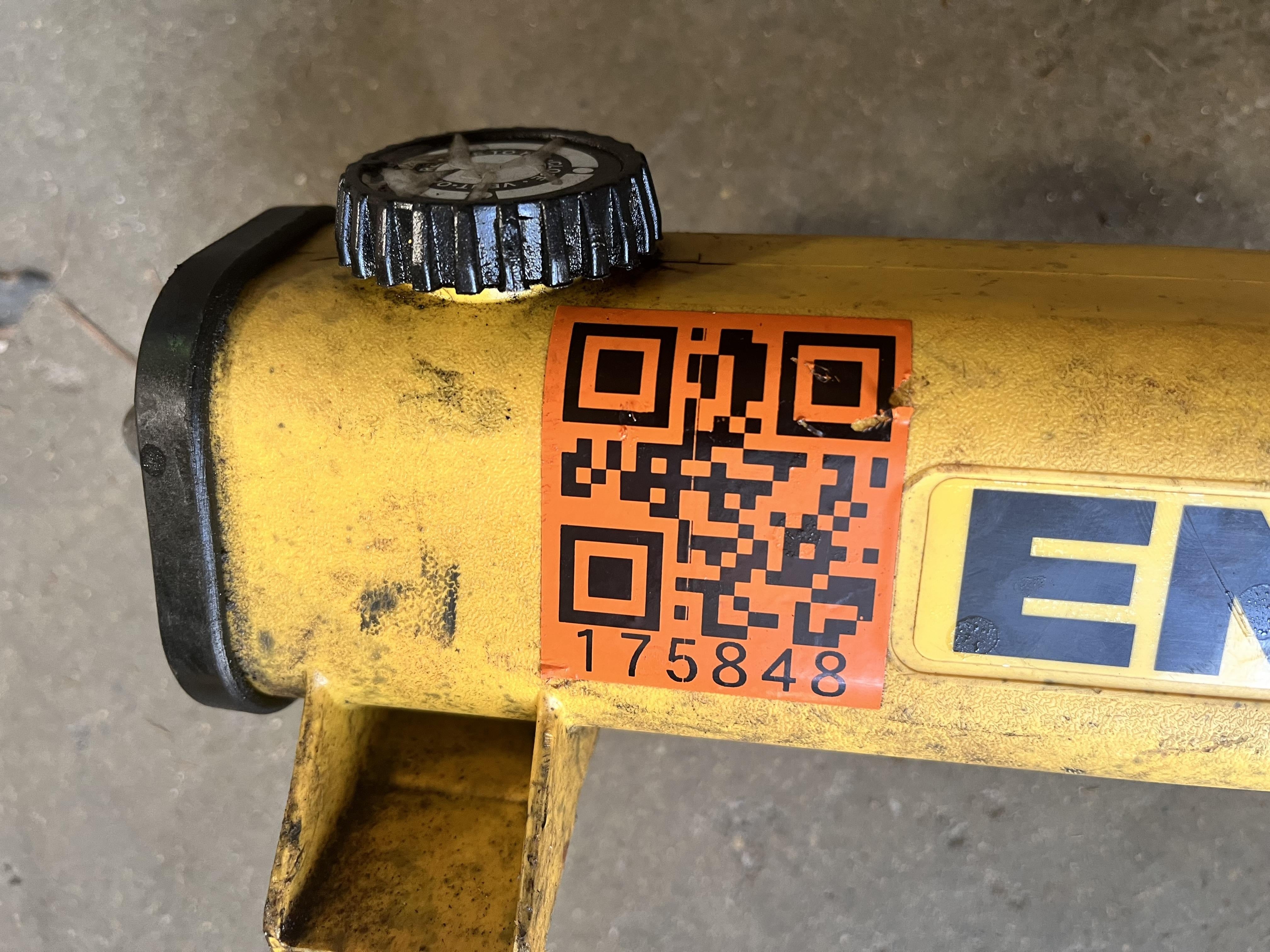 2021 ENERPAC P392