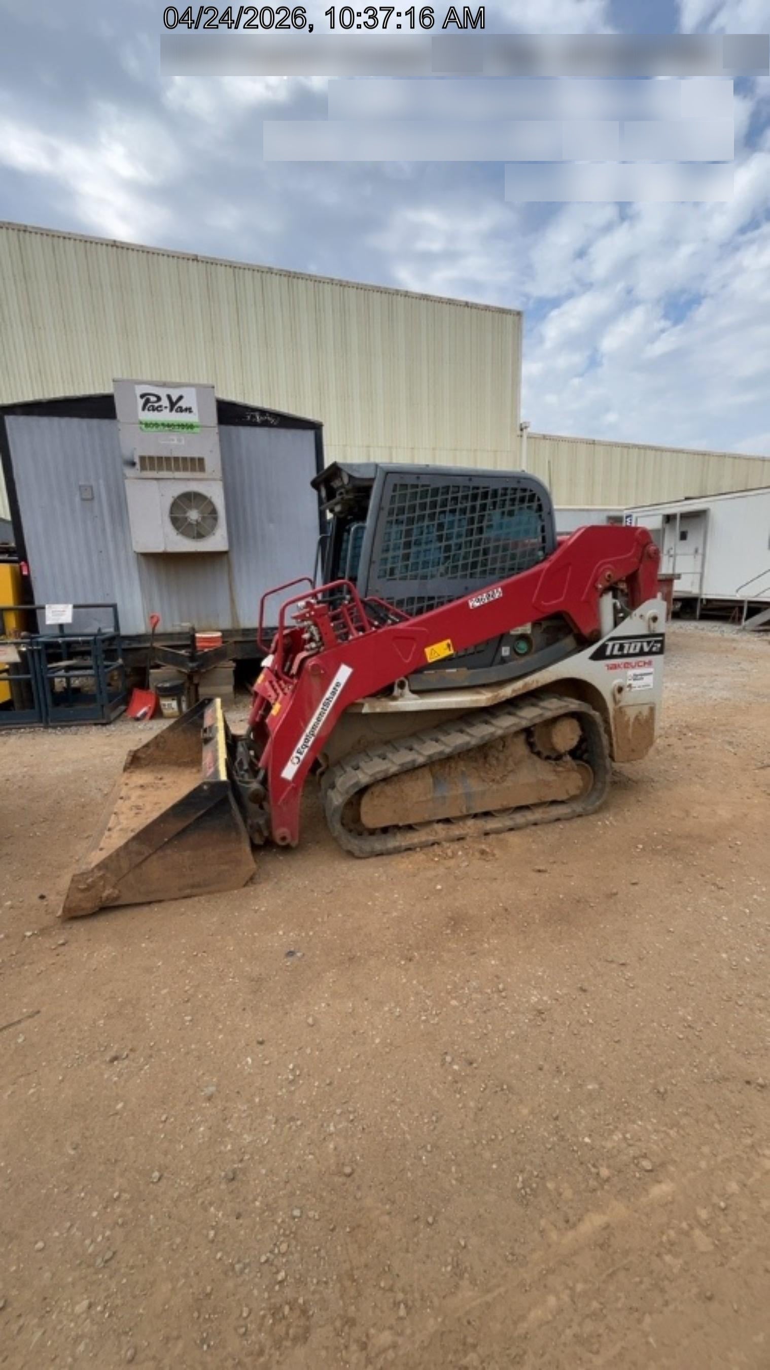 2023 TAKEUCHI TL10V2-CR