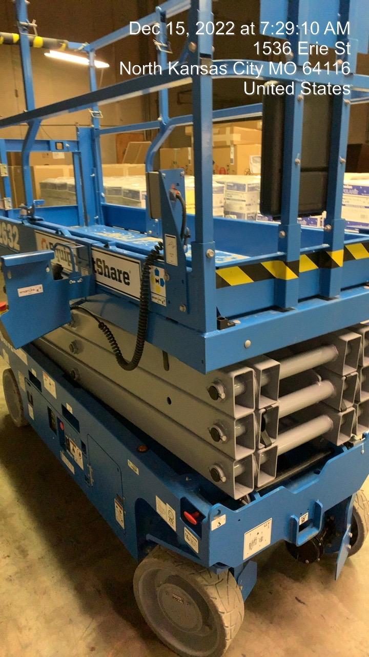 2022 GENIE GS-2632