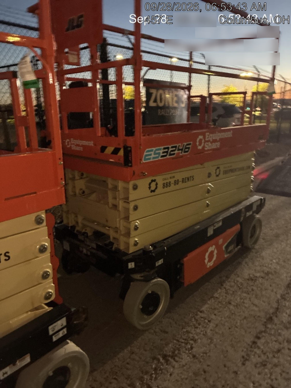 2022 JLG ES3246
