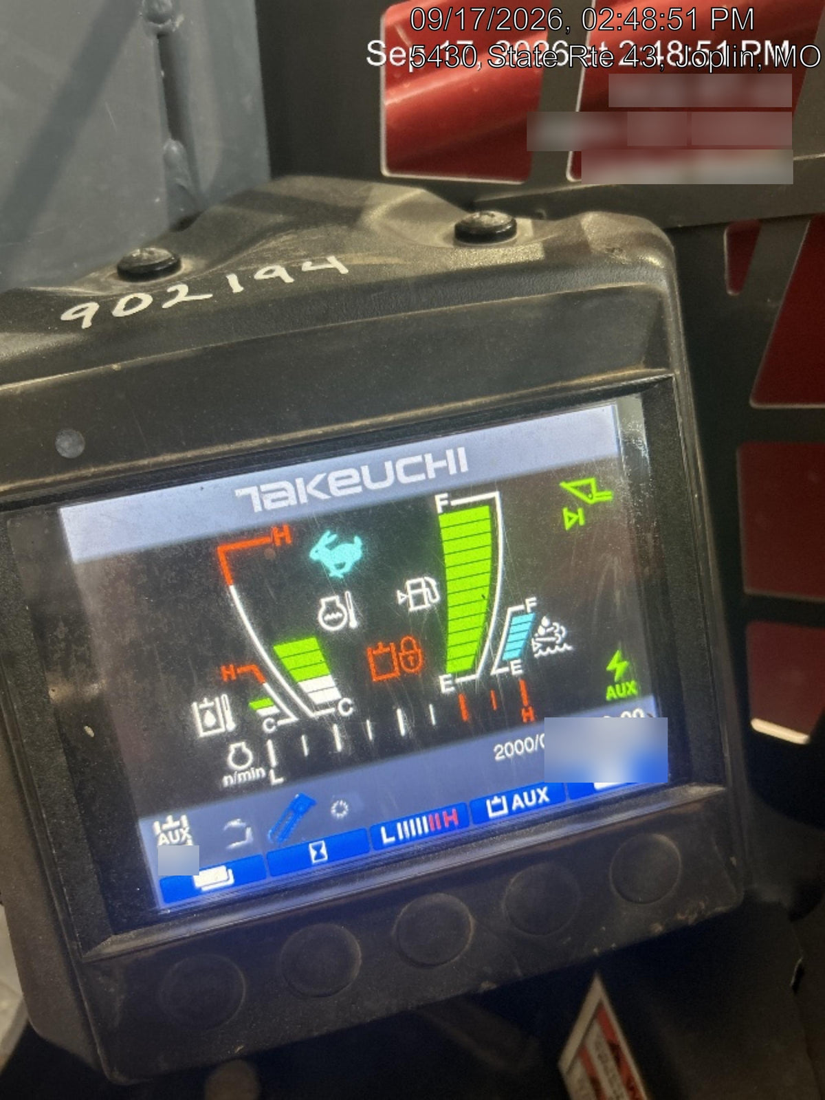 2022 TAKEUCHI TL12R2-R