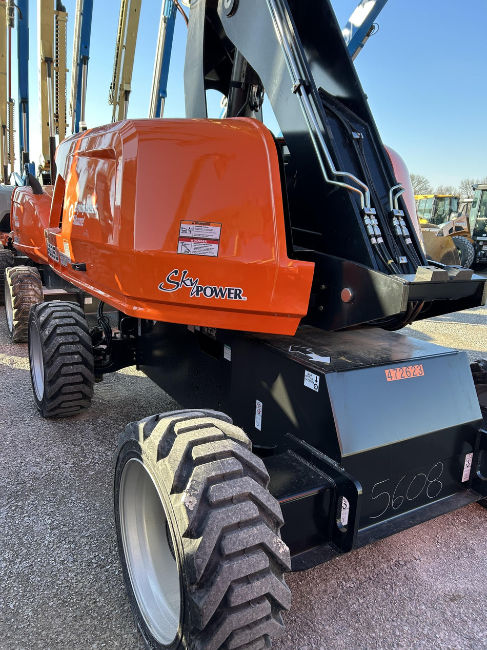 2024 JLG 660SJ