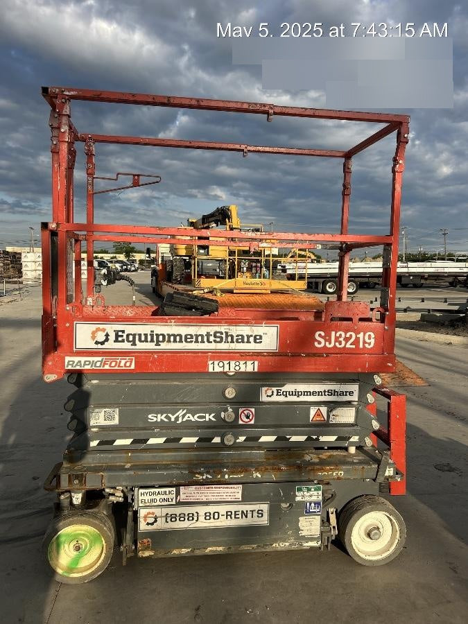 2022 SKYJACK SJ3219