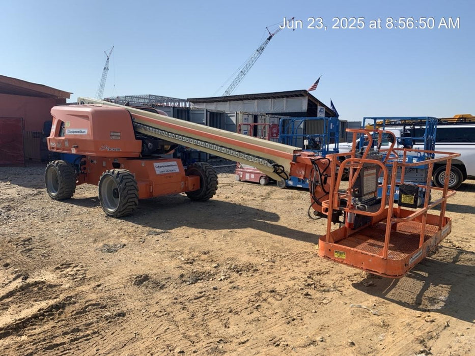 2020 JLG 600S
