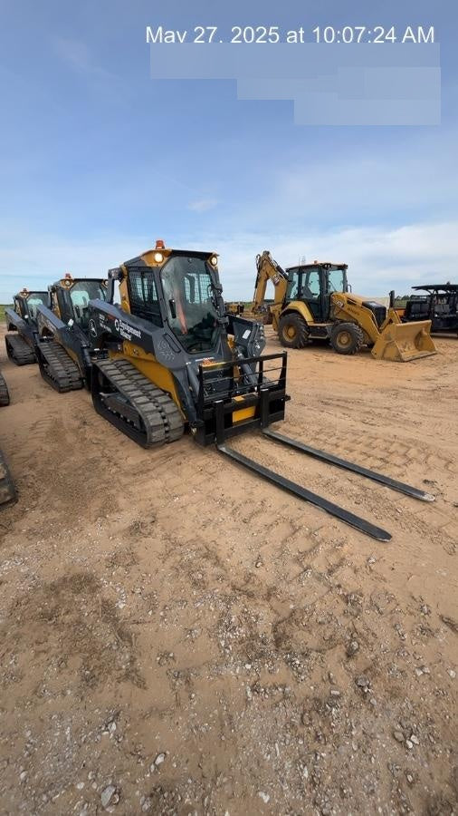 2025 ARROW MATERIAL HANDLING F5100CB - 72"