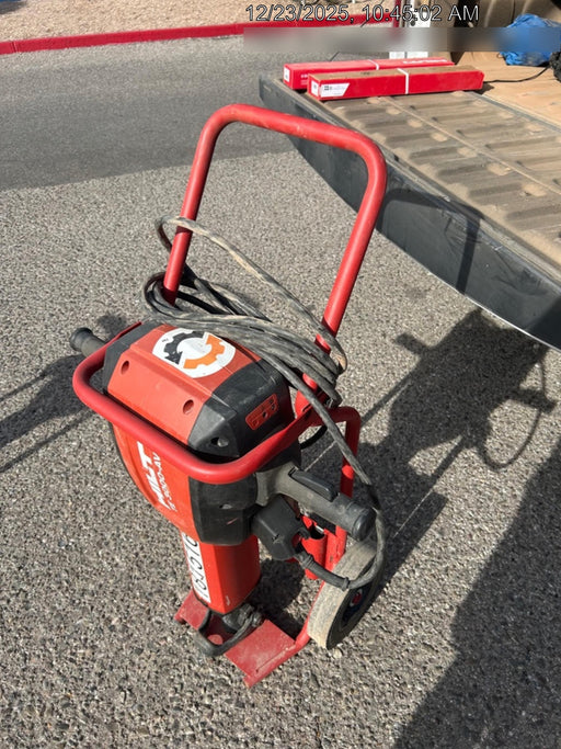 2021 HILTI TE 3000-AVR
