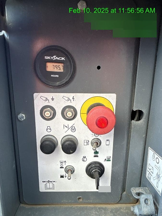 2020 SKYJACK SJ6832 RT