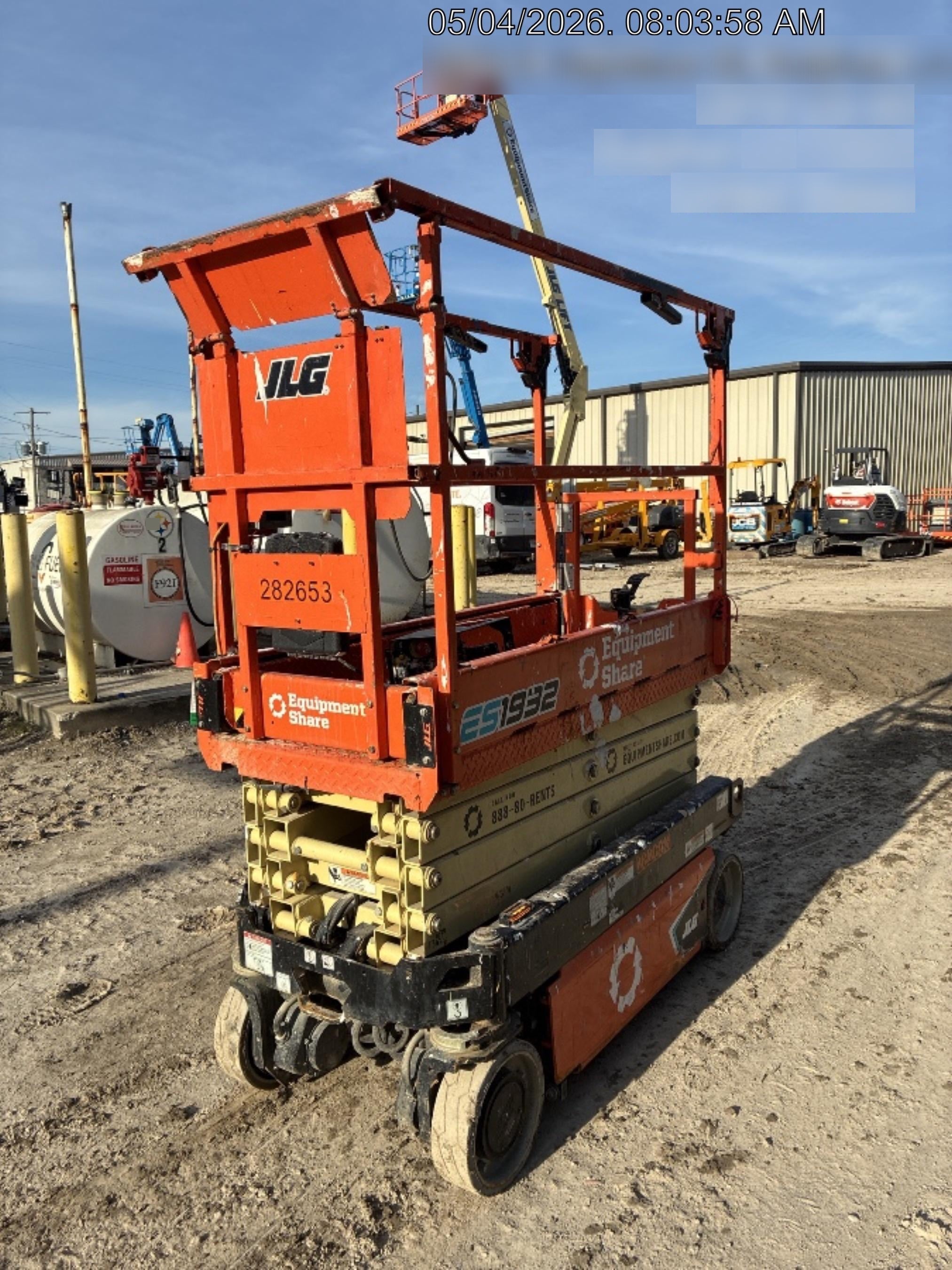 2022 JLG ES1932
