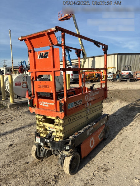 2022 JLG ES1932