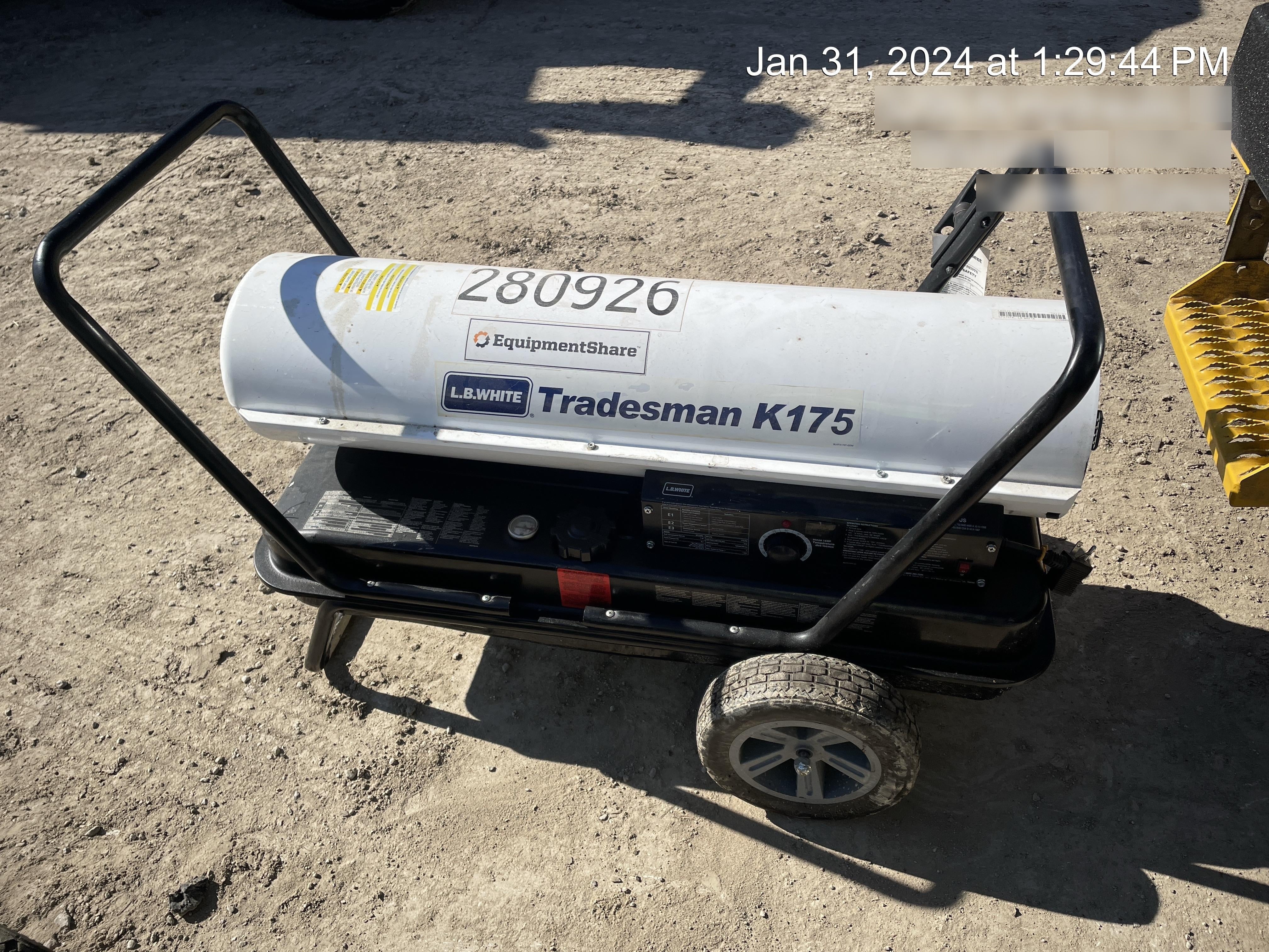 2022 LB WHITE Tradesman K175