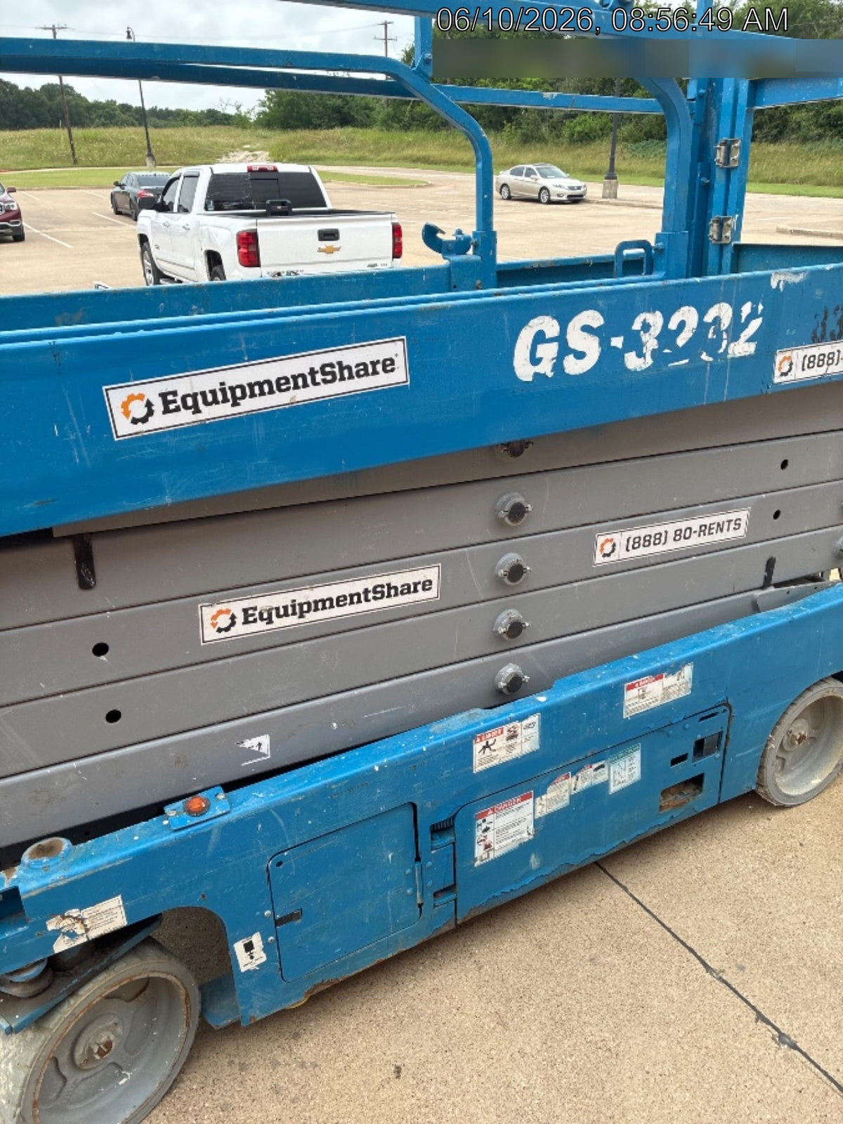2018 Genie GS-3232 Genie GS3232 Lift w/Folding Rails and Swing Gate
