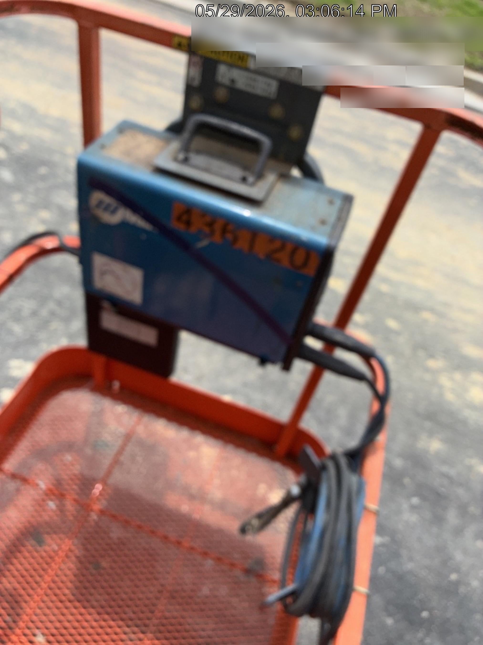 2025 JLG 660SJ