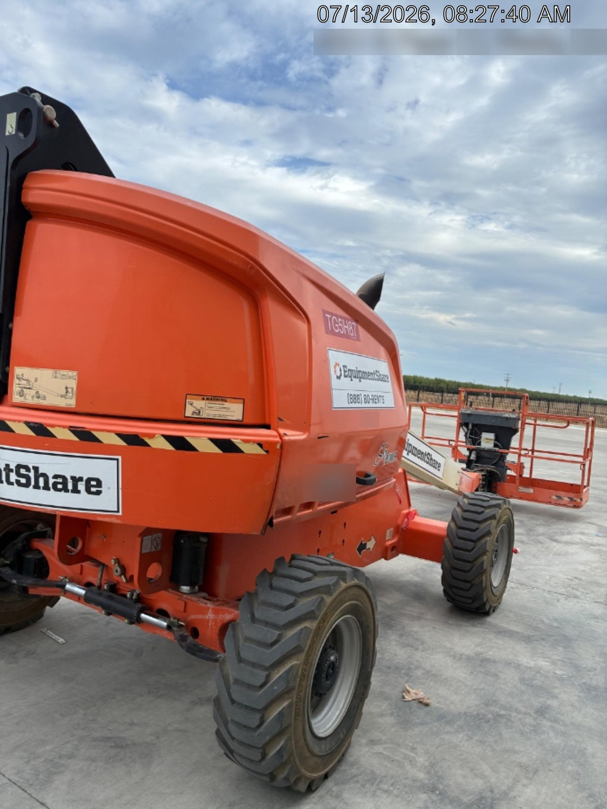 2020 JLG 400S