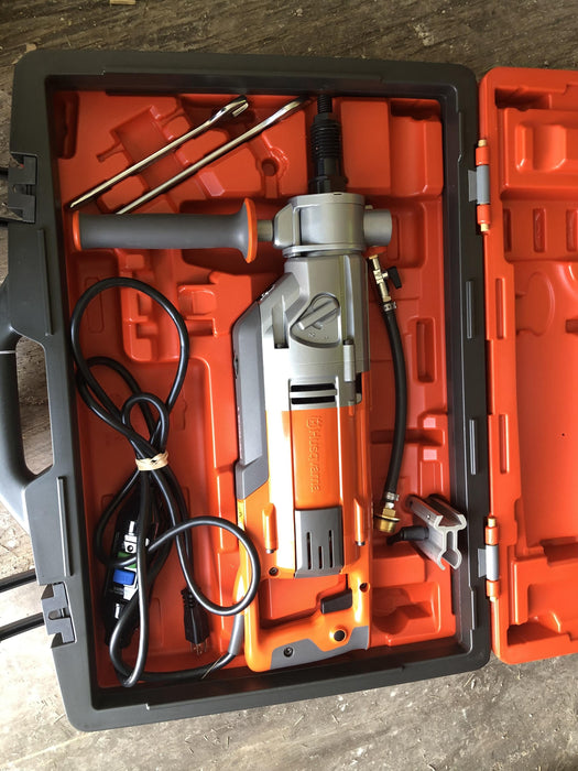 2020 HUSQVARNA DM220