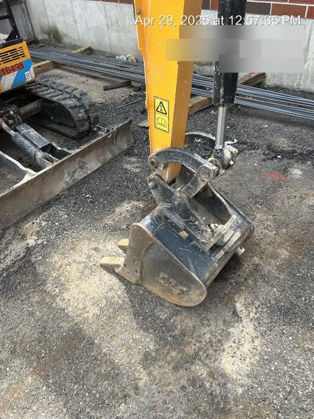 2022 JCB 19C-1E