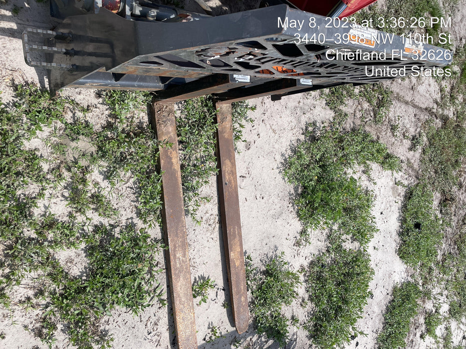 2022 PALADIN 48" Pallet Forks - Paladin