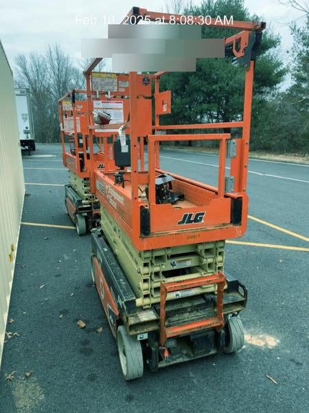2022 JLG ES1932