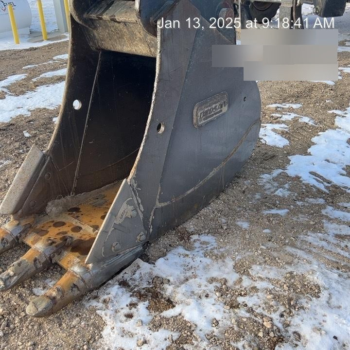2020 DOOSAN 24" Bucket-Doosan