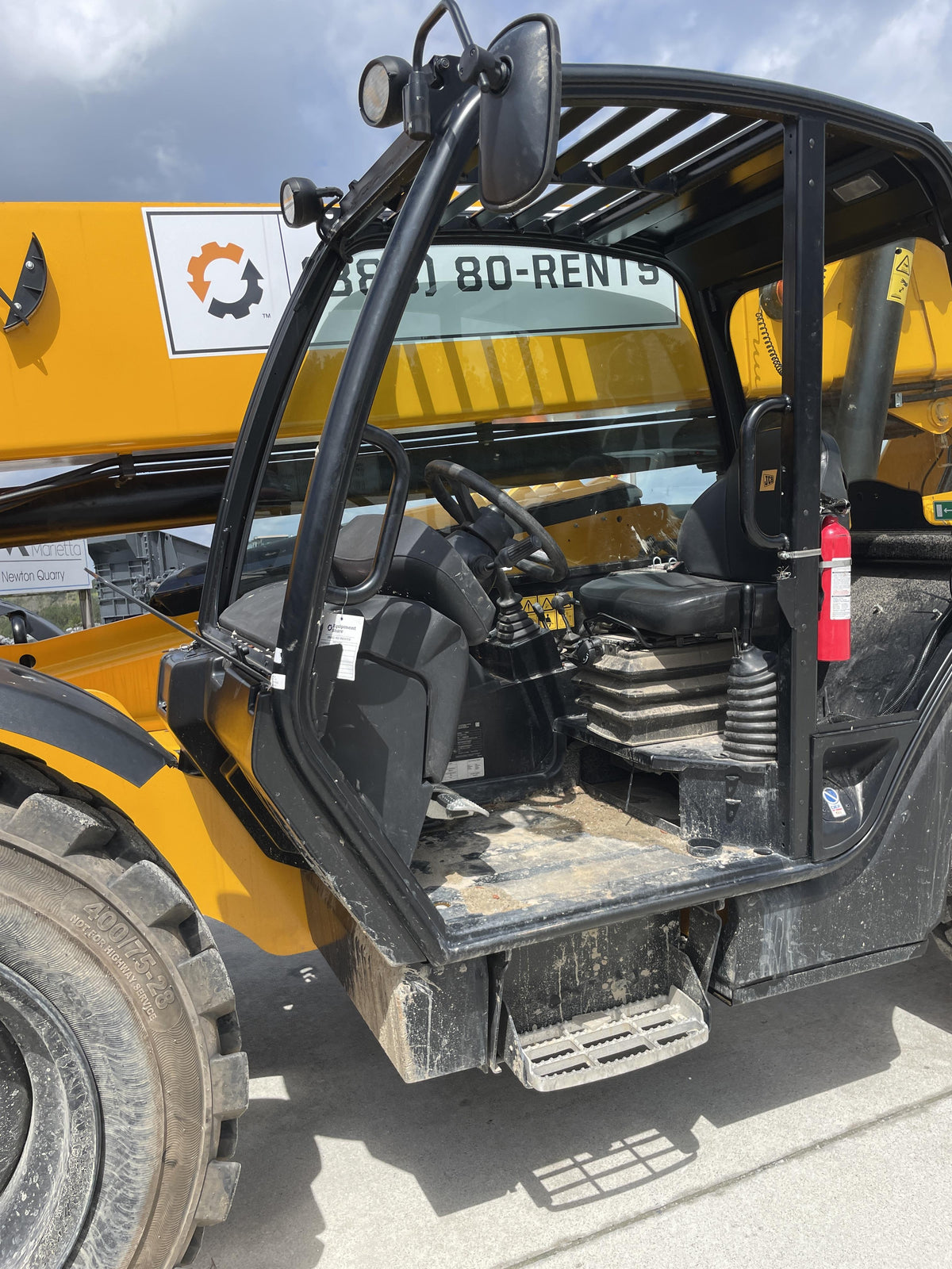 2022 JCB 512-56