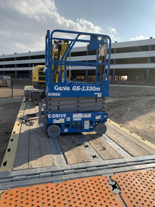 2021 GENIE GS-1330m