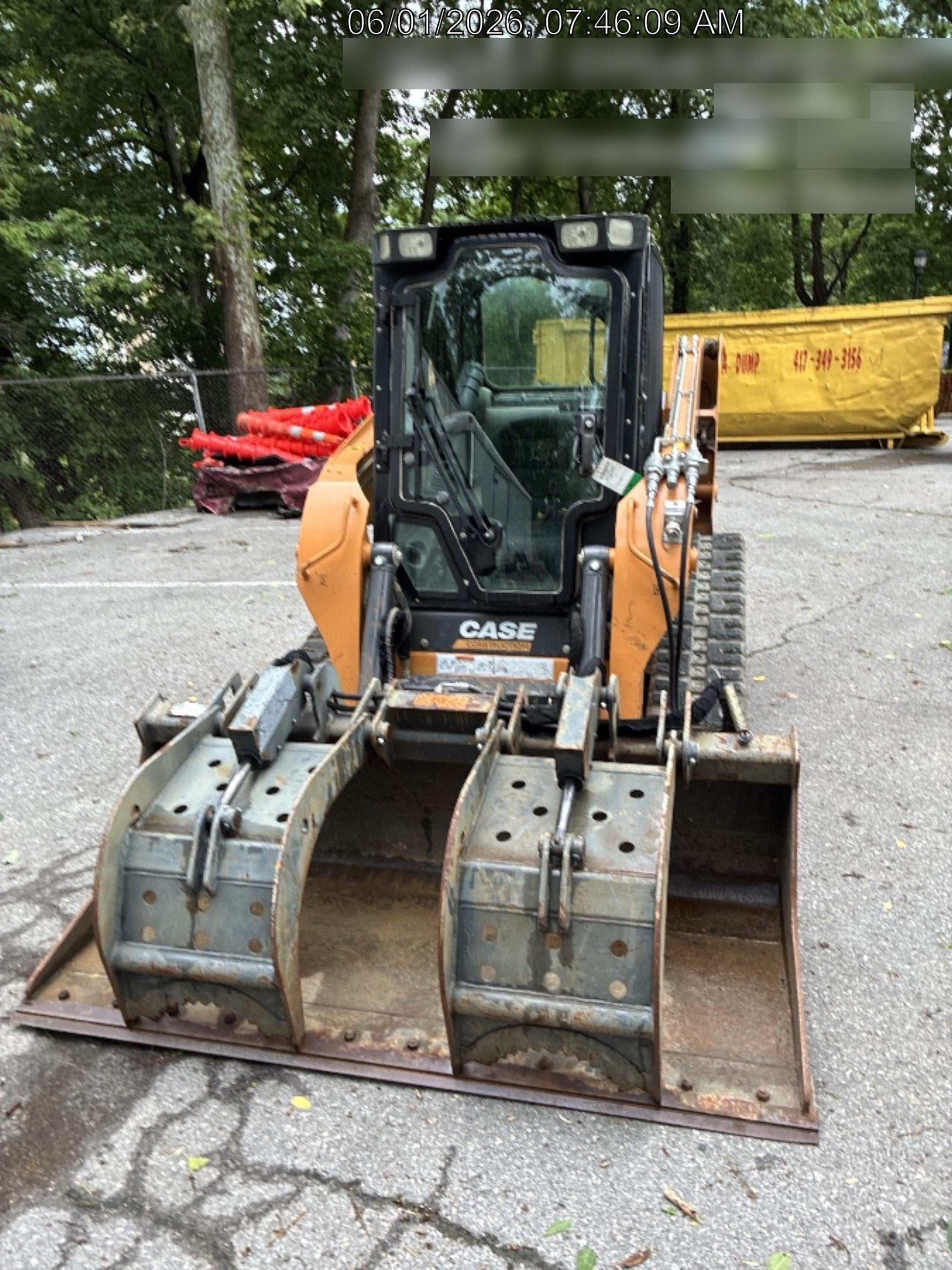 2021 CASE TR270B